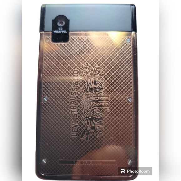 Levis Cel Phone - Picture 4 of 8